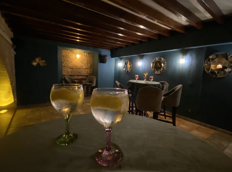 Decoración Bar de Copas II